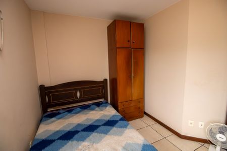 Casa de condomínio à venda com 600m², 4 quartos e 5 vagas Casa de condomínio à venda com 600m², 4 quartos e 5 vagasQuarto 1