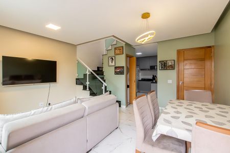 Casa de condomínio à venda com 95m², 2 quartos e 2 vagas Casa de condomínio à venda com 95m², 2 quartos e 2 vagasSala