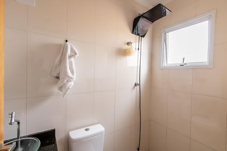 Casa de condomínio à venda com 95m², 2 quartos e 2 vagas Casa de condomínio à venda com 95m², 2 quartos e 2 vagasBanheiro da Suíte 2