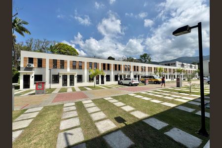 Casa de condomínio à venda com 62m², 2 quartos e 1 vagaÁrea comum