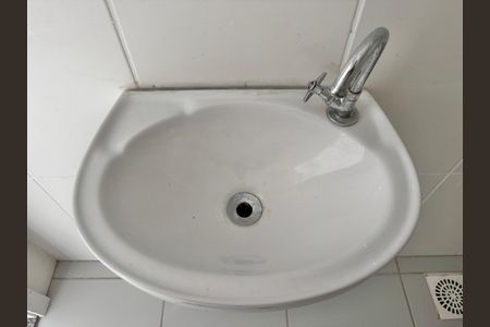 Casa de condomínio à venda com 62m², 2 quartos e 1 vagaLavabo