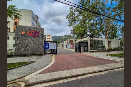 Casa de condomínio à venda com 62m², 2 quartos e 1 vagaFachada Condomínio