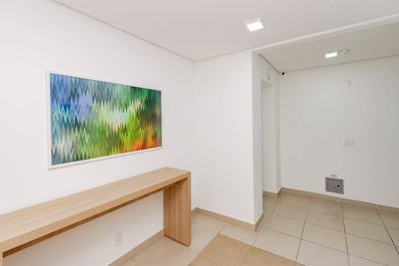 Apartamento para alugar com 32m², 2 quartos e sem vaga Apartamento para alugar com 32m², 2 quartos e sem vagaHall social