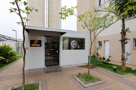 Apartamento para alugar com 32m², 2 quartos e sem vagaÁrea comum - Mini Mercado