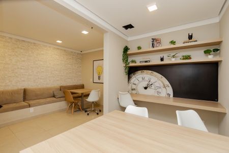 Apartamento para alugar com 32m², 2 quartos e sem vagaÁrea comum - Coworking