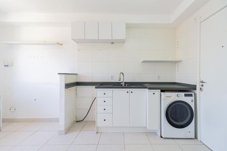 Apartamento para alugar com 32m², 2 quartos e sem vaga Apartamento para alugar com 32m², 2 quartos e sem vagaCozinha e Área de Serviço