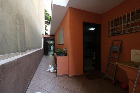 Casa para alugar com 195m², 3 quartos e 4 vagasQuintal