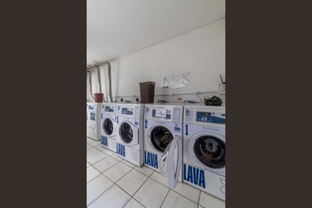 Studio para alugar com 24m², 1 quarto e 1 vaga Studio para alugar com 24m², 1 quarto e 1 vagaÁrea Comum - Lavanderia