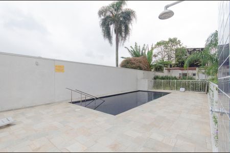 Studio para alugar com 24m², 1 quarto e 1 vaga Studio para alugar com 24m², 1 quarto e 1 vagaÁrea Comum - Piscina