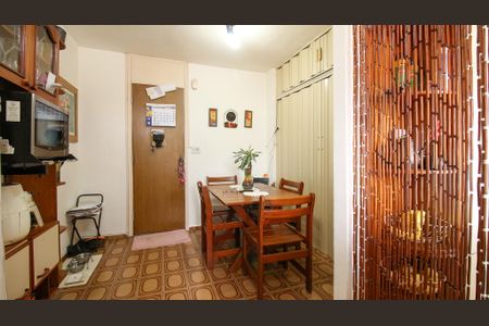 Apartamento à venda com 62m², 2 quartos e 1 vagaCozinha