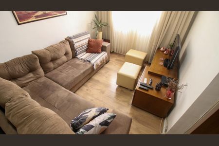 Apartamento à venda com 62m², 2 quartos e 1 vagaSala
