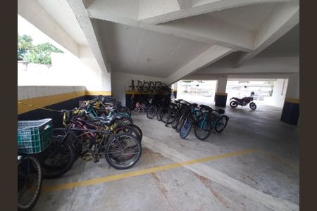 Apartamento para alugar com 87m², 2 quartos e 1 vaga Apartamento para alugar com 87m², 2 quartos e 1 vagaGaragem