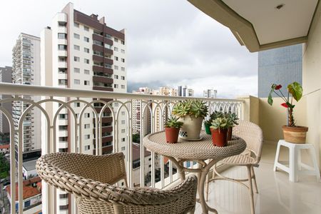 Apartamento à venda com 173m², 3 quartos e 3 vagasVaranda da Sala