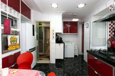 Apartamento à venda com 173m², 3 quartos e 3 vagasCozinha