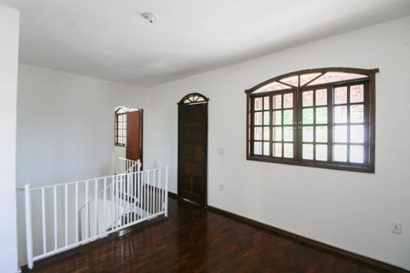 Casa para alugar com 100m², 4 quartos e 1 vagaSala 1