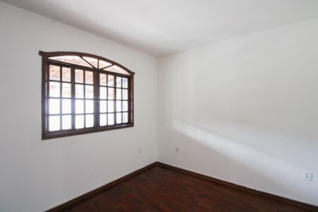 Casa para alugar com 100m², 4 quartos e 1 vagaSala 1