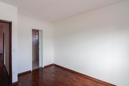 Casa para alugar com 100m², 4 quartos e 1 vagaSuíte