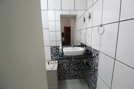 Casa para alugar com 168m², 3 quartos e 4 vagasBanheiro da Suíte