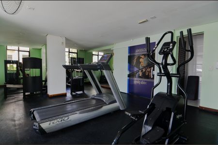 Apartamento para alugar com 50m², 2 quartos e 1 vaga Apartamento para alugar com 50m², 2 quartos e 1 vagaÁrea comum - Academia
