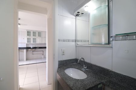 Apartamento para alugar com 102m², 3 quartos e 2 vagasBanheiro