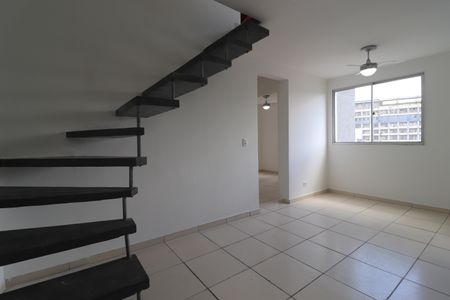 Sala de apartamento para alugar com 3 quartos, 102m² em Vila Sao Pedro, Santo André