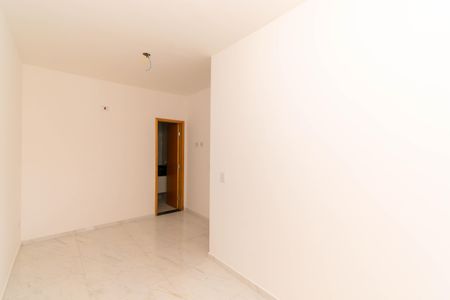 Apartamento para alugar com 70m², 2 quartos e sem vagaSuíte