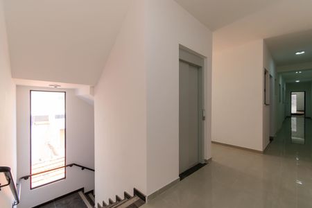 Apartamento para alugar com 70m², 2 quartos e sem vagaÁrea comum