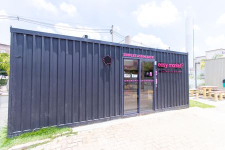 Apartamento para alugar com 45m², 2 quartos e 1 vagaArea comum - Mini Mercado