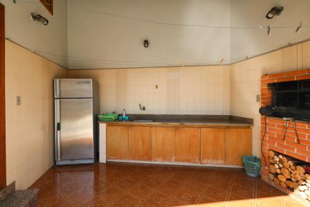 Casa à venda com 420m², 5 quartos e 8 vagasÁrea Gourmet