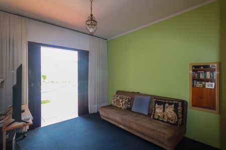 Casa à venda com 420m², 5 quartos e 8 vagasSuíte 3