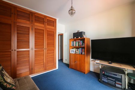 Casa à venda com 420m², 5 quartos e 8 vagasSuíte 3