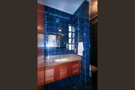 Casa à venda com 420m², 5 quartos e 8 vagasLavabo