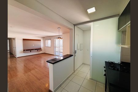 Cozinha de apartamento para alugar com 3 quartos, 109m² em Centro Comercial Jubran, Barueri