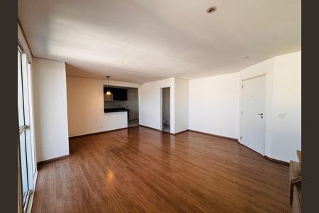 Sala de apartamento para alugar com 3 quartos, 109m² em Centro Comercial Jubran, Barueri