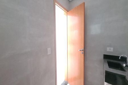 Apartamento à venda com 50m², 2 quartos e sem vagaBanheiro