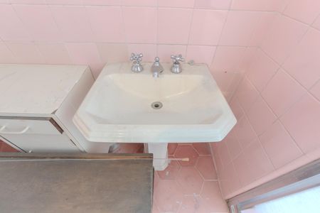 Apartamento para alugar com 126m², 3 quartos e sem vagaBanheiro