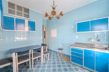 Apartamento para alugar com 126m², 3 quartos e sem vagaCozinha