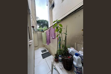 Apartamento à venda com 70m², 3 quartos e 1 vagaÁrea de Serviço