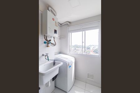 Apartamento para alugar com 48m², 2 quartos e 1 vaga Apartamento para alugar com 48m², 2 quartos e 1 vagaCozinha e área de serviço