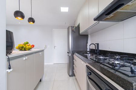 Apartamento para alugar com 48m², 2 quartos e 1 vaga Apartamento para alugar com 48m², 2 quartos e 1 vagaCozinha e área de serviço