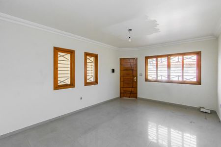 Casa à venda com 160m², 3 quartos e 4 vagas Casa à venda com 160m², 3 quartos e 4 vagasSala