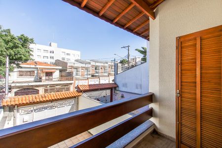 Casa à venda com 160m², 3 quartos e 4 vagas Casa à venda com 160m², 3 quartos e 4 vagasVaranda Suíte 1