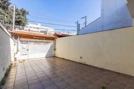 Casa à venda com 160m², 3 quartos e 4 vagas Casa à venda com 160m², 3 quartos e 4 vagasGaragem