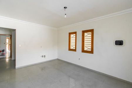 Casa à venda com 160m², 3 quartos e 4 vagas Casa à venda com 160m², 3 quartos e 4 vagasSala
