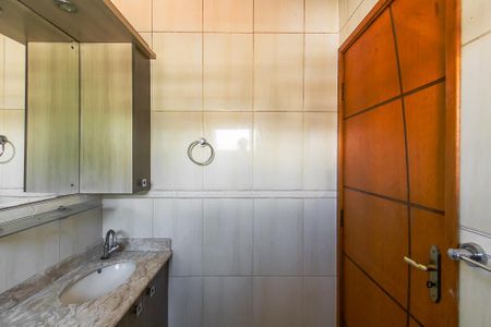 Casa à venda com 160m², 3 quartos e 4 vagas Casa à venda com 160m², 3 quartos e 4 vagasBanheiro da Suíte 1