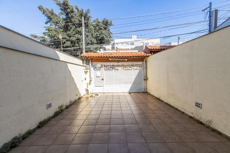 Casa à venda com 160m², 3 quartos e 4 vagas Casa à venda com 160m², 3 quartos e 4 vagasGaragem