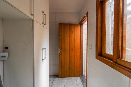 Casa à venda com 160m², 3 quartos e 4 vagas Casa à venda com 160m², 3 quartos e 4 vagasÁrea de Serviço