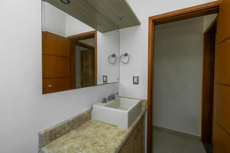 Casa à venda com 160m², 3 quartos e 4 vagas Casa à venda com 160m², 3 quartos e 4 vagasLavabo Sala