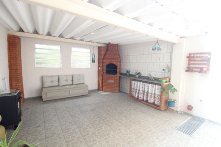 Casa à venda com 145m², 4 quartos e 3 vagasÁrea Comum