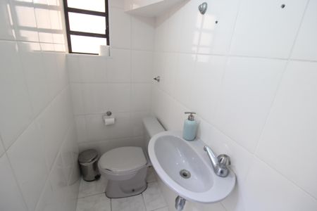 Casa à venda com 145m², 4 quartos e 3 vagasÁrea de Serviço - Banheiro